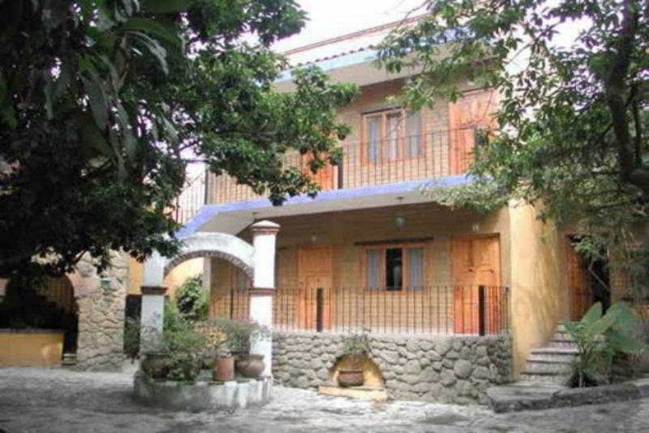 Parador De Manolos Hotel Куернавака Екстериор снимка